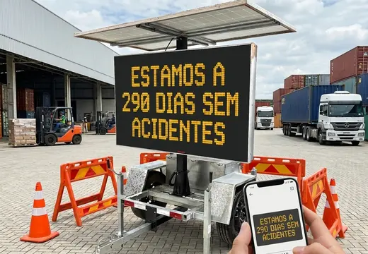 Painel de mensagem variável Revlo em obra